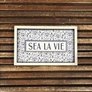 NWT Ashland “Sea La Vie” Decor